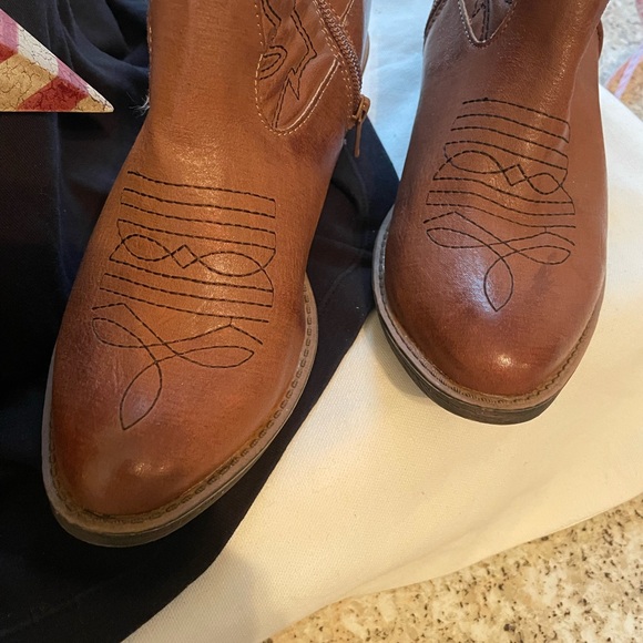 Coconuts by Matisse Shoes - Coconuts by Matisse Brown Heeled Boots